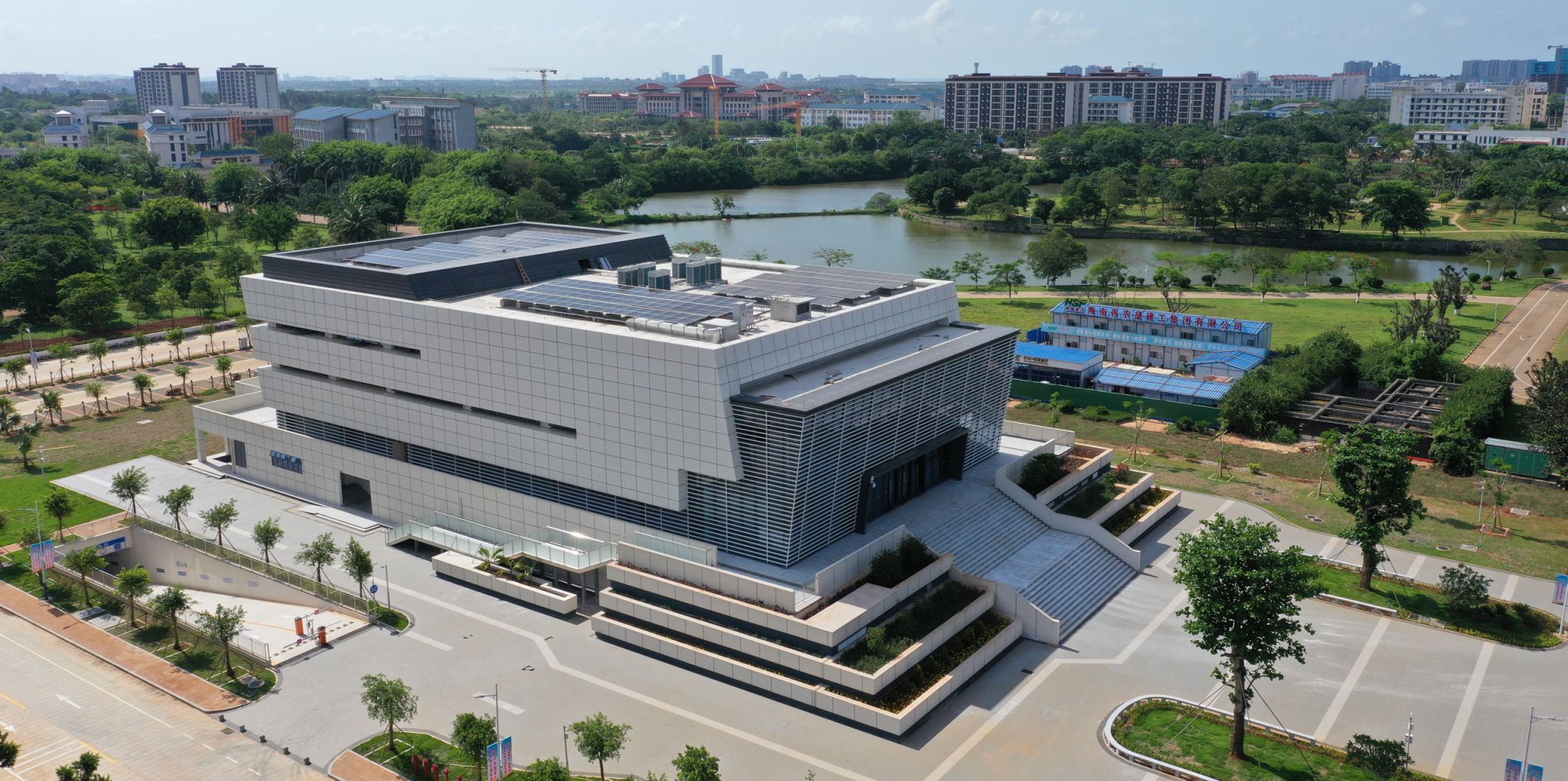 琼台师范学院宣德堂